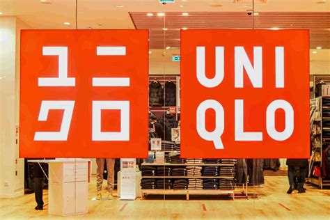 Does Uniqlo Ship to US? Exploring the Threads of Global Fashion and Consumer Convenience